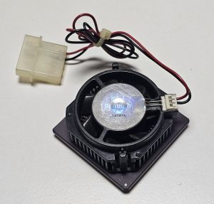 [중고] 인텔 펜티엄 133MHz (BP80502133) 레트로 CPU 정품 쿨러 포함